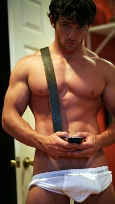 mrmhotguys:  http://mrmhotguys.tumblr.com/