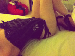 lustfulsupsicions:  Do you guys like my new corset?? I’m in love with it! I never want to take it off! 