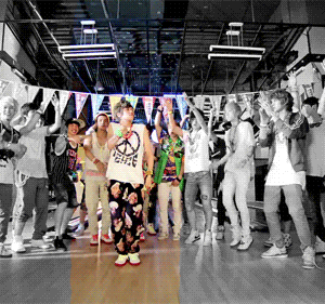 jeonggu:  Niel’s hips don’t lie 