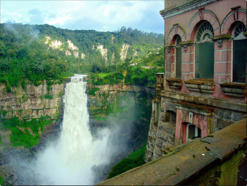 Salto del Tequendama, view from the hotel, Colombia (by pcerisolafernandez).