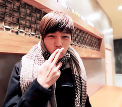 norice&ndash;nolife:  -myungsoo’s kissyface signature move 