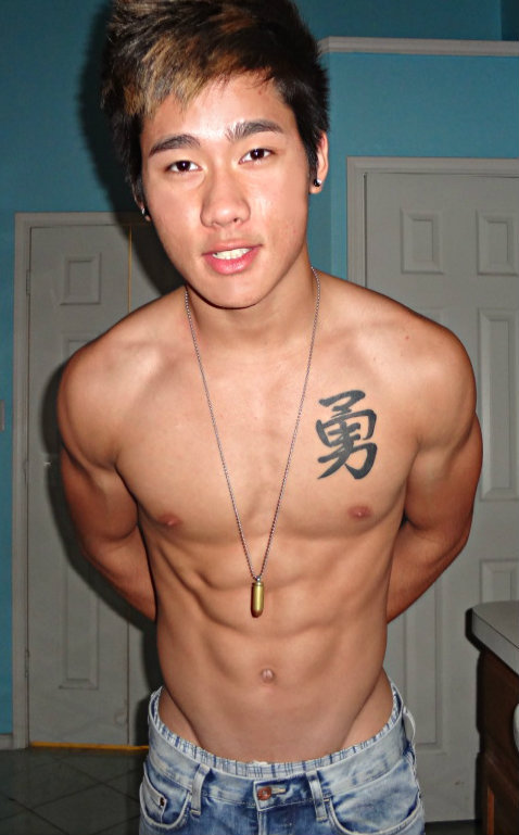 fuckyeahhelluhcuties:  Hi :) http://supahhdancinnfredd.tumblr.com/ 