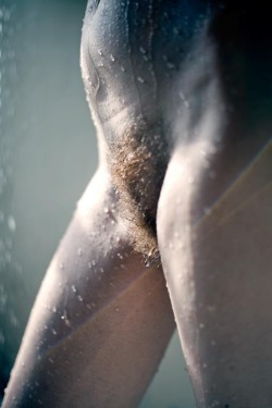  Katia, my bathtub, 2012 (Feliz Paloma Gonzalez) 