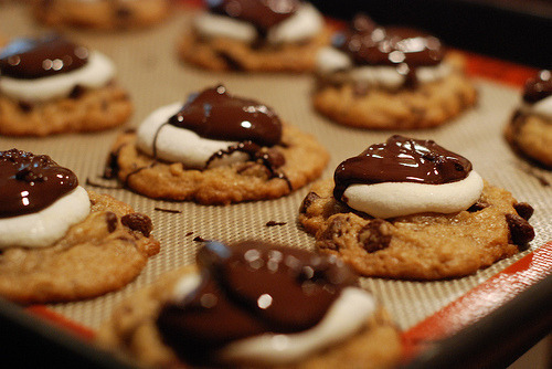 in-my-mouth:S’mores Cookies