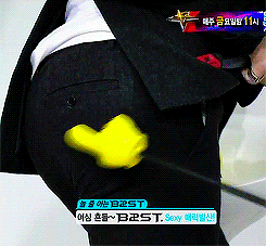 jjunhyung-deactivated20140420:  junhyung showing off his sexiest part of body 