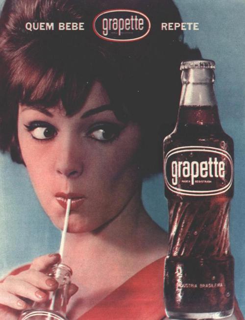 old-ads-and-mags:  Grapette, c. 1970s   Quem bebe Grapette repete!