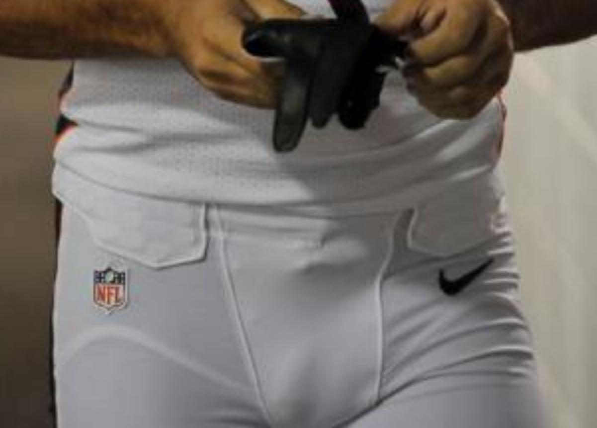 Eric Decker, Denver Broncos VPL and lookin&rsquo; hot!