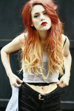 I really really really want my hair like this except more red.