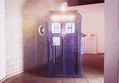 doomslock:  AU - My Doctor └ Whilst Amy is stuck in Appalapachia, she receives a
