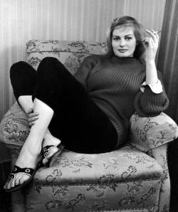 theniftyfifties:  Anita Ekberg