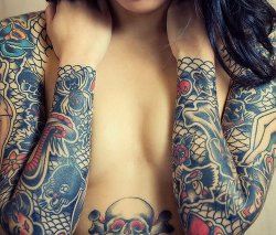 tattooideasgirls:  Beautiful sleeve tattoos