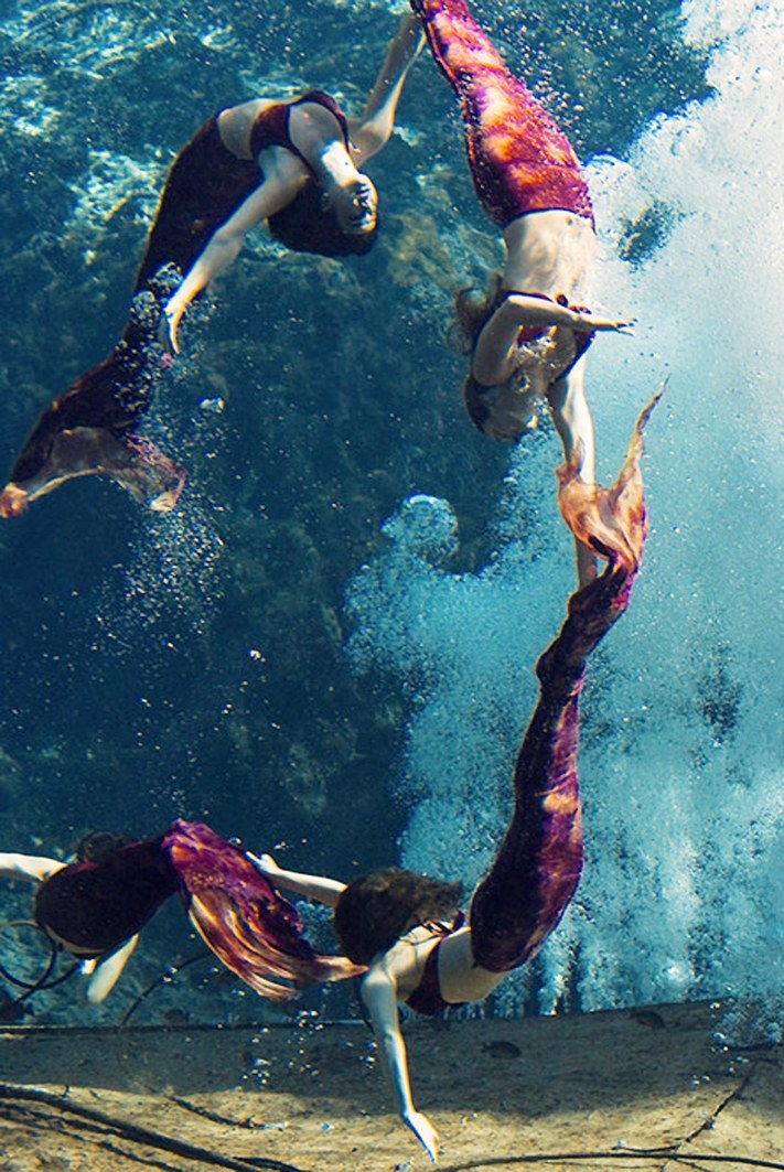 insane-unic0rnss:  lunar-fantasy:  ☾✞♡Enter my world of vintage/grunge♡✞☽