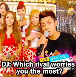 hanbins-mic-deactivated20150603:  Yoseob’s sassy pose when Kara said Beast ㅋㅋ