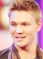 todofandeonetreehill:                            • Feliz Aniversário,