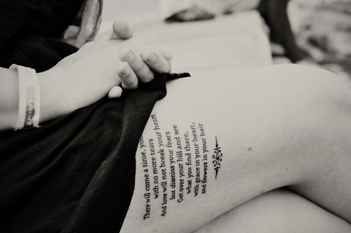 rebelbambi:  one of my favourite songs 