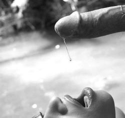 nlscentofawoman:  Ready for the first few delicious drops of your nectar….. 