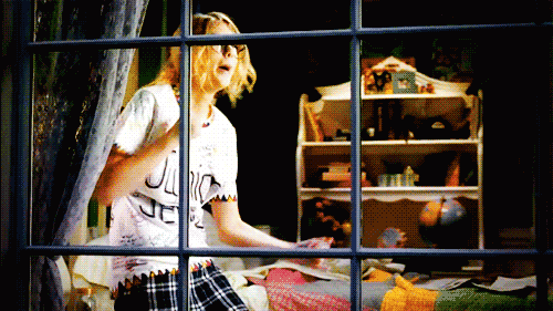weareallswagless:  these girls walk into school like   and i’m like  because i walk like this 