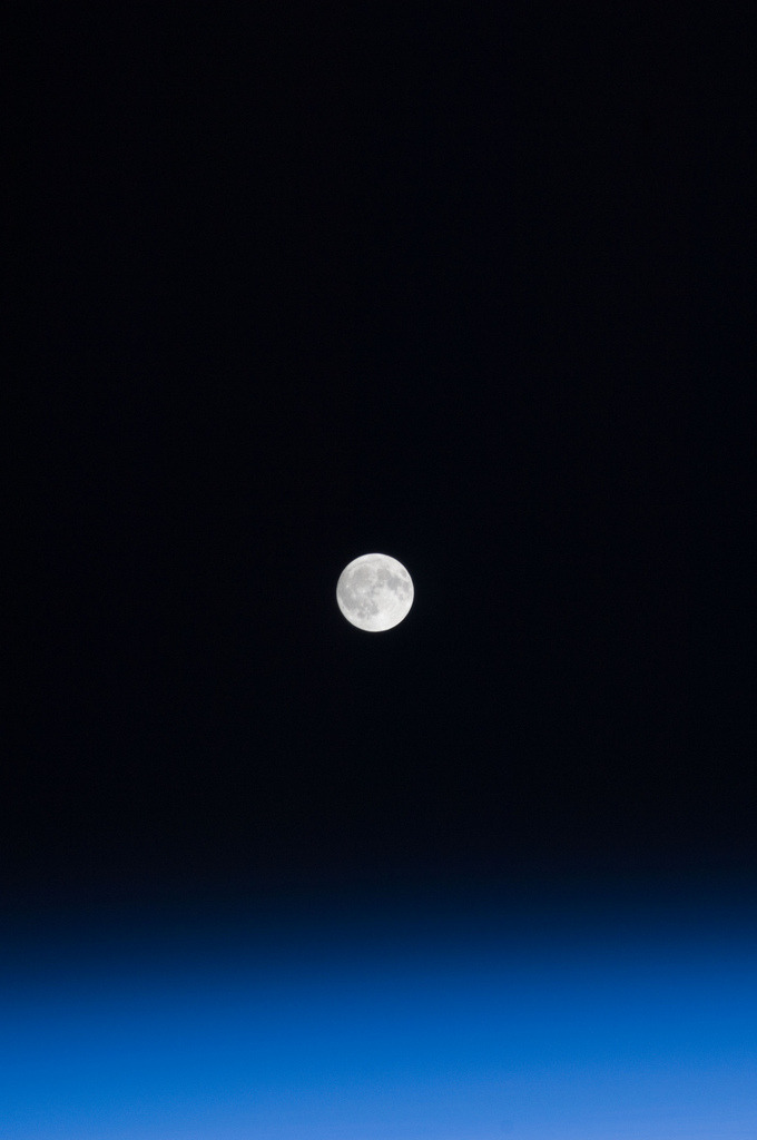 touchdisky:  by NASA’s Marshall Space Flight Center  