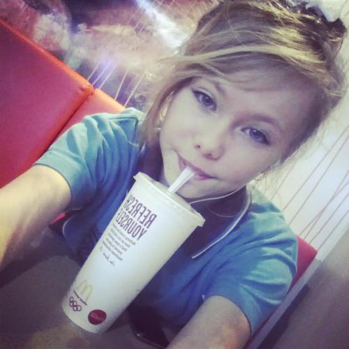 gnarly-pony:  100% HIPSTER BLOG THAT DOES TONES OF PROMO GAMES AND FOLLOWS BACK!