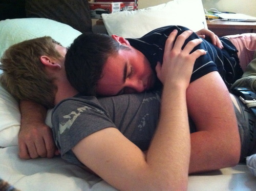 fuckyeahilovebeinggay:  One of the best feelings in the world :)  Don’t know the feeling. :/