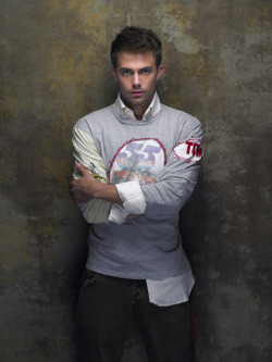 theto-dolist:  Jonathan Bennett.  