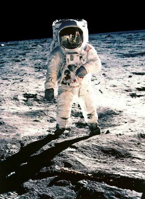dreaminginthedeepsouth: R.I.P. Neil Armstrong