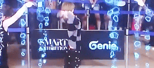 exo-tical:   prince lulu covering up his pink underwear  princess* 