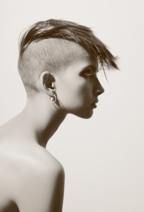 Same haircut, same earrings… ;) No need for that long hair! Short is sexy! ;)