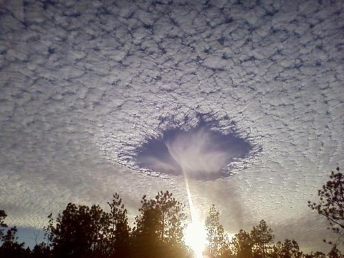 laina:   This is a rare meteorological phenomenon called a skypunch. When people