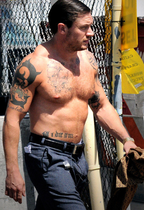 Live well, Laugh often, Love Tom Hardy — SEXY BEAST Tom Hardy hits 'em  where it hurts as...