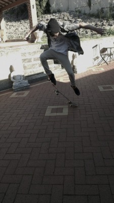 jxckery:  skating is to hard