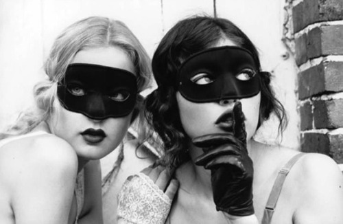 omnestar: Fave - Ellen von Unwerth!