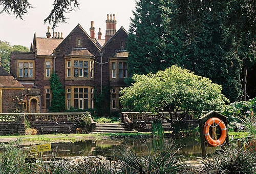 dr0momaniac:  architecture, beautiful, garden, nature - inspiring picture on Favim.com