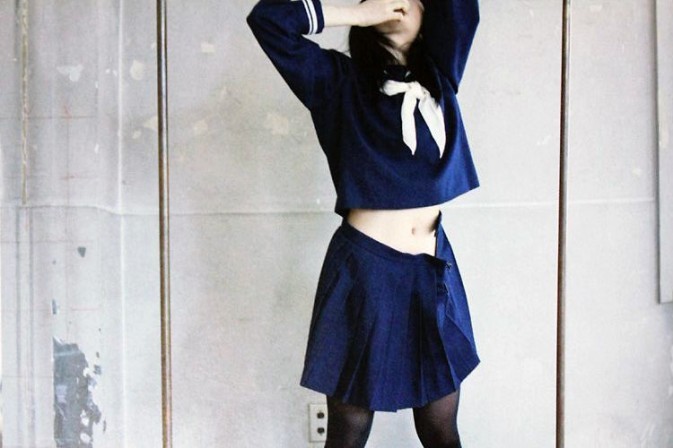 likebookends-blog:  by 青山裕企 