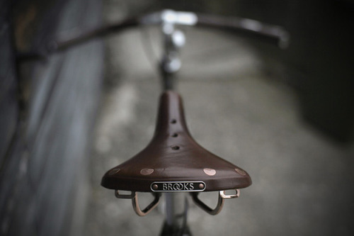 pedaldammit:  yeaitspretentious:  Liberia Singlespeedvia   Not keen on the bars…