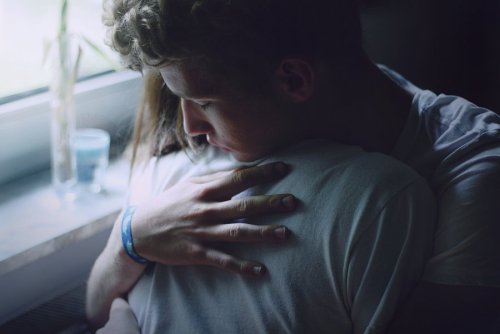 kissmeoriwilldie:  but I have a friend by ~NikkoTheNerd With whom I like to spend any time I can find withI like sleeping in your bedI like knowing what is going on inside your headI like taking time and I like your mindAnd I like when your hand is in