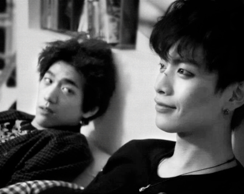    “Don’t worry, this friend is working out all the details for you.” “I love you, "Dog” Ji Hyuk.“   