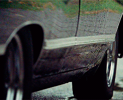 cakeisnotpie:  Sam Winchester ridiculously hot men with guns 