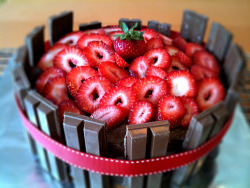 something-so-classic:  Bowl of Strawberries.
