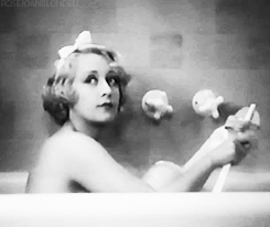 rosejoanblondell-blog:  Joan Blondell as Anne Roberts in “Blonde Crazy”  (1931)