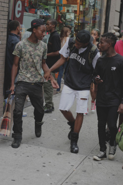 stadography:  Humor &amp; Love Armani x Conrad x Ian Connor 