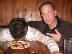 comedianwofford:   galifianafuck:  Tom Hanks