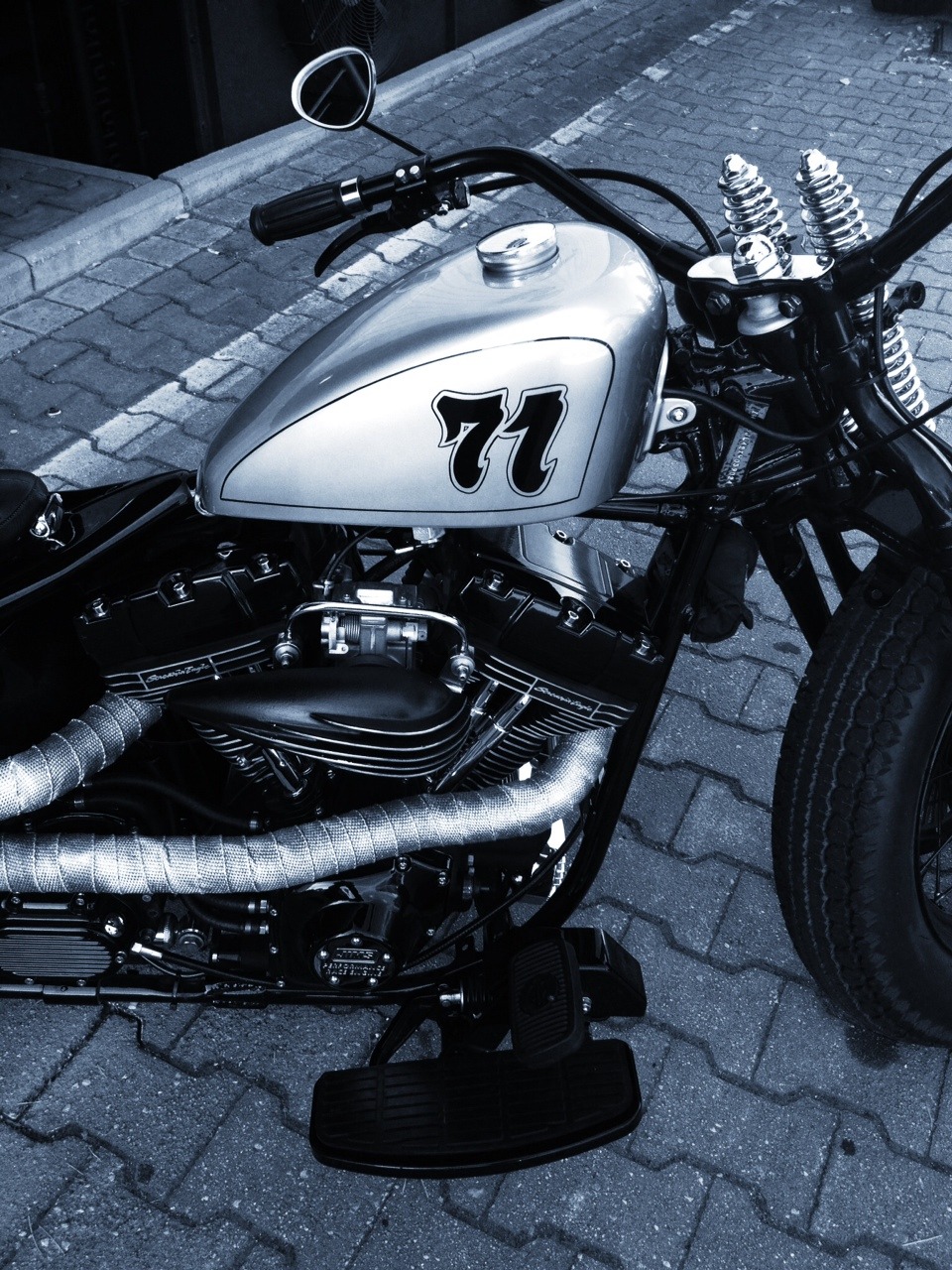 jdpdm:  Harley Davidson, Bobberstyle, 2.2ccm, 140hp