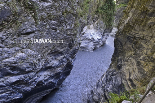 Taroko Gorge Taroko Gorge (太魯閣峽谷) possesses the most breathtaking scenery in Taiwan, which is a must