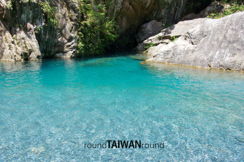 Taroko Gorge Taroko Gorge (太魯閣峽谷) possesses the most breathtaking scenery in Taiwan, which is a must