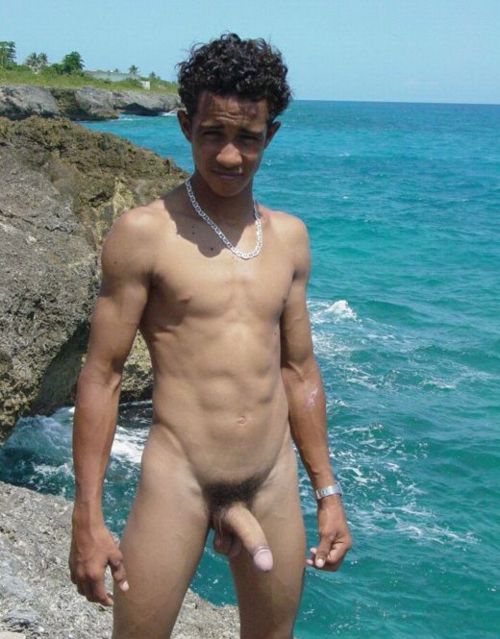 manlycolors101:  /or afternoons in that favorite cove on the FKK/ 