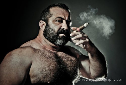 fuckyeahdaddies:  From Fuck Yeah Daddies!