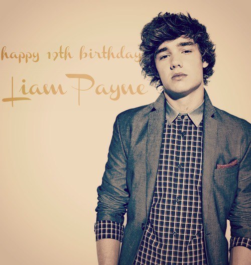 heybabefollowyourdreams:  HAPPY BIRTHDAY OUR BABY <3 WE LOVE YOU SO MUCH! 