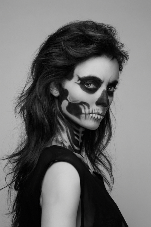 This is cool. But talk about skull fucking.