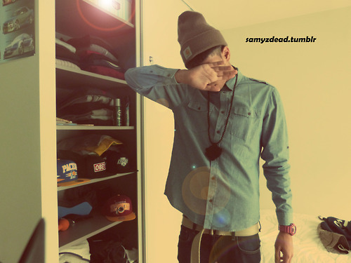 diamond-dope-shit:  steezy-peezy:  Follow me for more dope shit on your blog http://steezy-peezy.tumblr.com/ ▲†